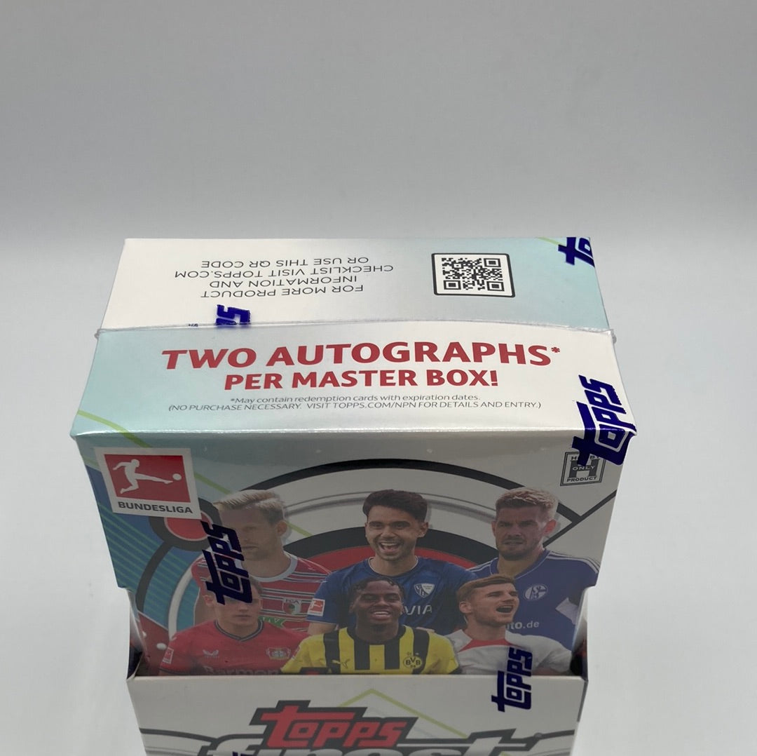 2022-23 Topps Finest Soccer Hobby Box