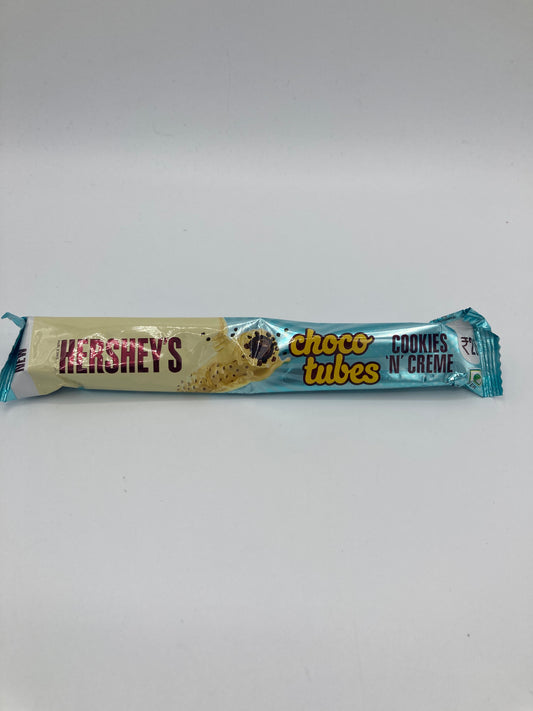 Exotic Hershey’s Cookies ‘N’ Creme Choco Tubes