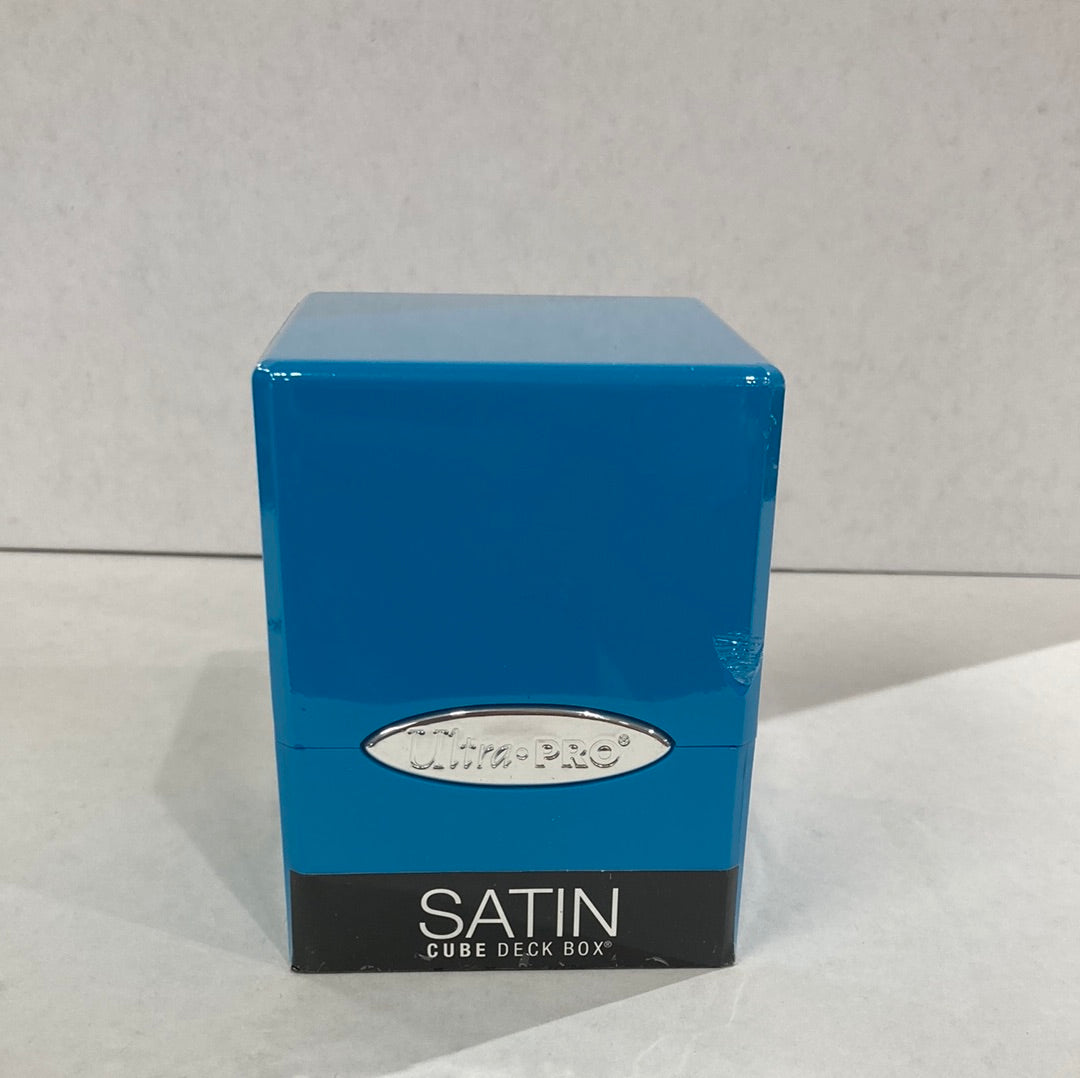 Ultra Pro Satin Deck Box Sky Blue